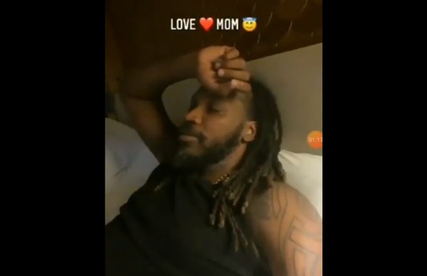 ‘आइ मिस यु आमा’ भन्दै रोए क्रिस गेल