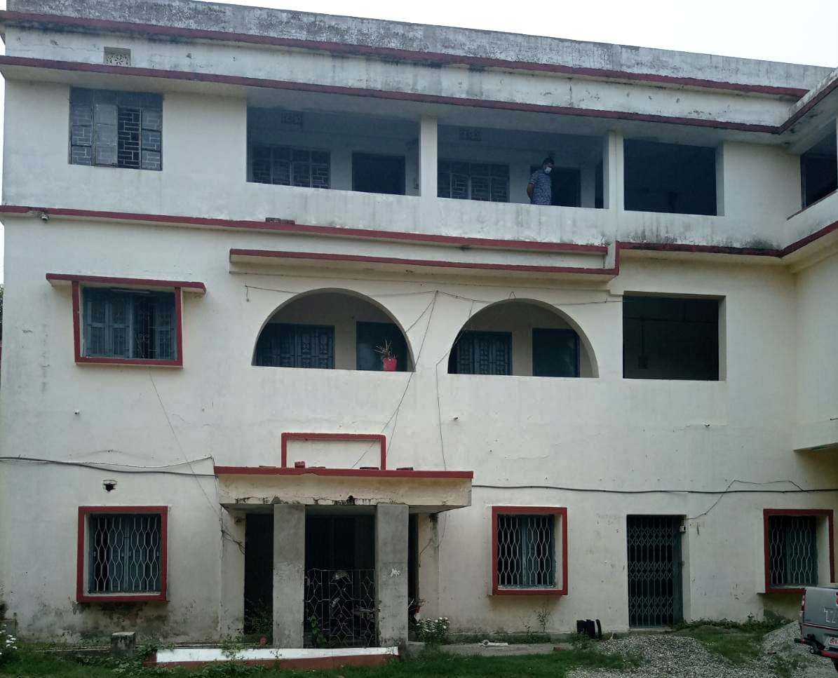 संक्रमितको शव व्यवस्थापन गर्ने सेनाको टोली विराटनगरमा 