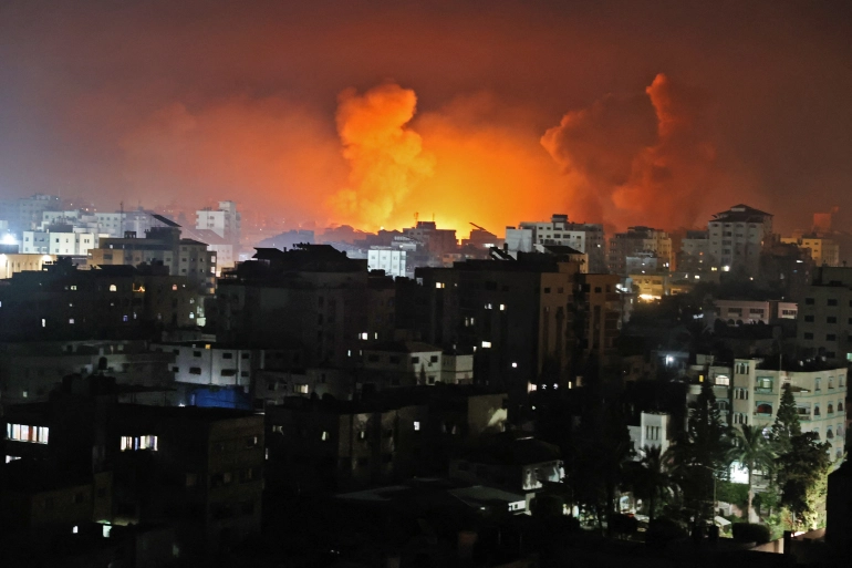 इजरायलकाे निशानामा मिडिया, ध्वस्त बनाइयाे अलजजिरा रहेकाे १५ तले भवन