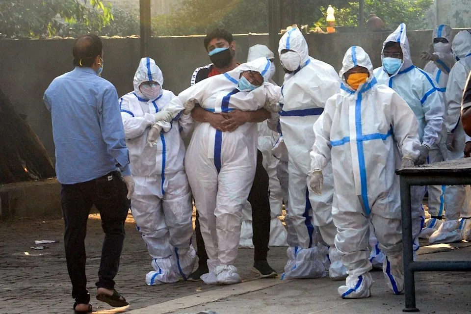 भारतमा एकैदिन ५० चिकित्सकको मृत्यु