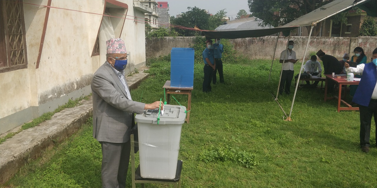 लुम्बिनी राष्ट्रिय सभा उपनिर्वाचनमा ३ मतदाता अनुपस्थित, २७ संक्रमितले पनि गरे मतदान