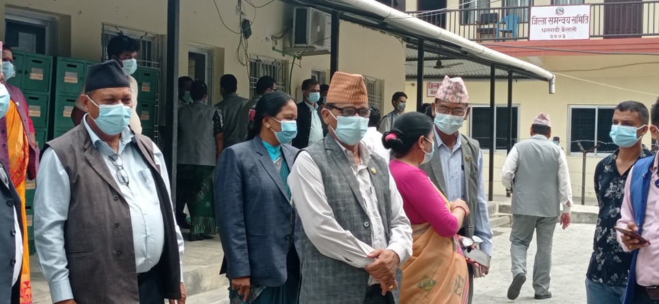 एक घण्टा पर धकेलियो मुख्यमन्त्री भट्टले विश्वासको मत लिने कार्यक्रम