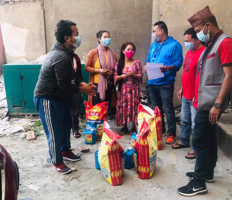‘रोगबाट आफैं जोगिनुहोस्, भोकबाट हामी जोगाउँछौं’