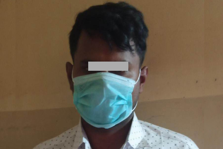प्रशासकीय अधिकृतलाई ज्यान मार्ने धम्की दिने कार्यालय सहयोगी पक्राउ