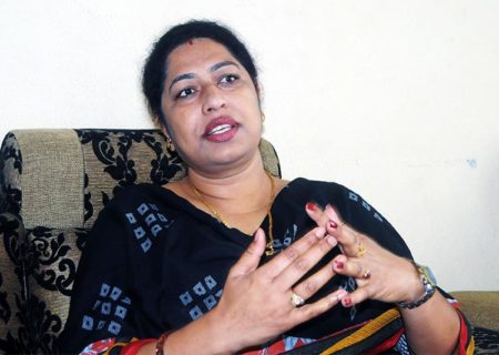 मन्त्रीलाई माइतीको सम्मान