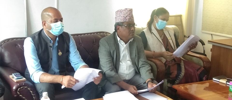 सांसदकै गुनासो सम्बोधन गर्न डेढ अर्ब छुट्याइएको हो : लुम्बिनी सरकार