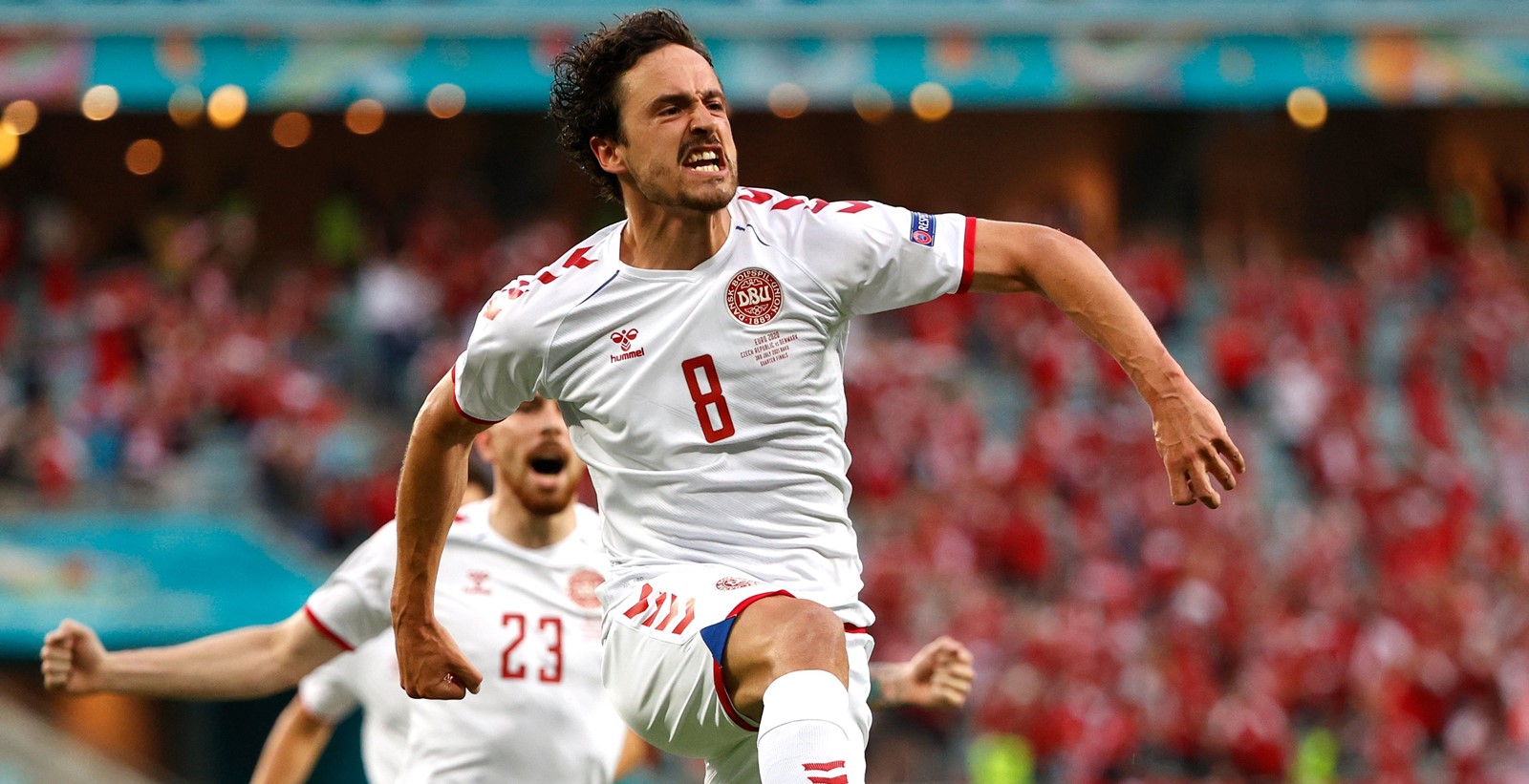 चेक गणतन्त्रलाई २–१ ले हराउँदै डेनमार्क युरोकपको सेमिफाइनलमा