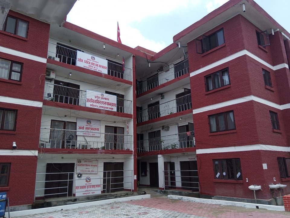 सत्ता जोगाउन टुक्र्याइएका दुई मन्त्रालयमा न बजेट, न योजना