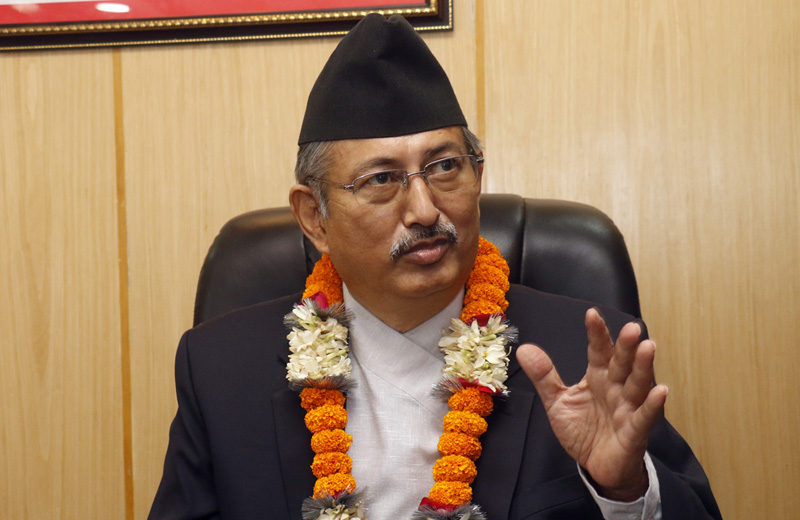 मुलुकको समृद्धि कार्यवाहक प्रधानमन्त्रीद्वारा पशुपतिमा पूजाअर्चना