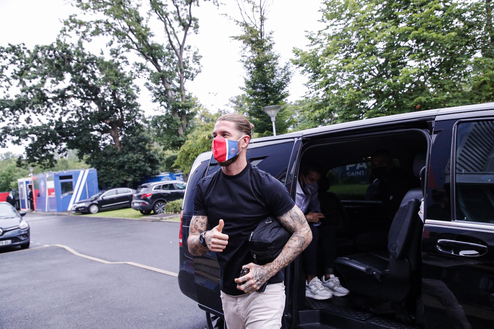 एम्बाप्पे पीएसजीमै बसुन् भन्ने इच्छा छ : रामोस