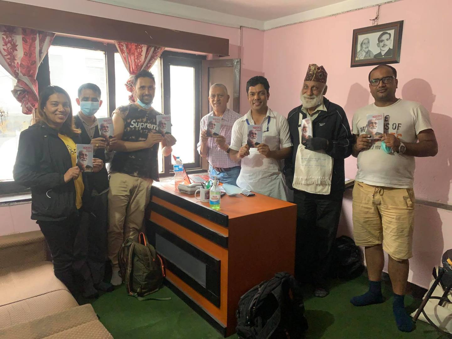 भुवनहरिको 'बहत्तर वसन्त' बजारमा