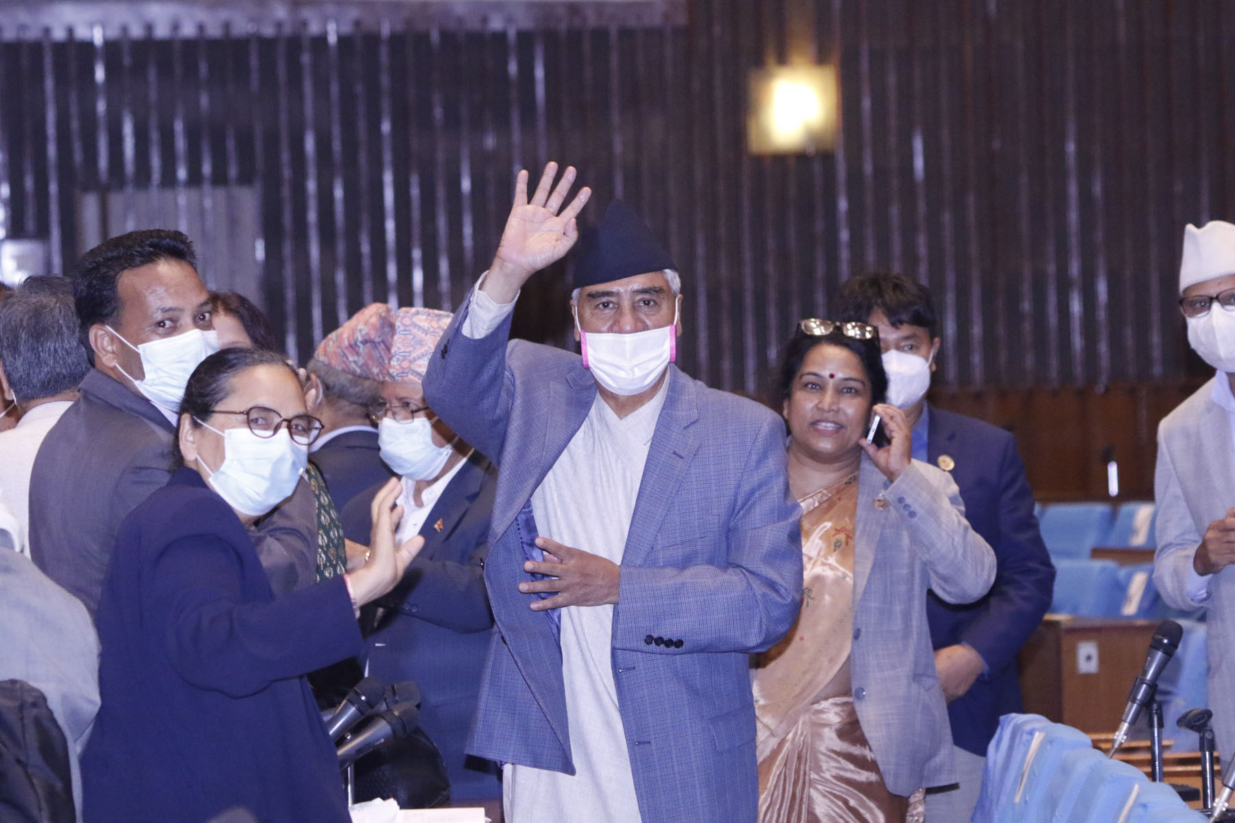 प्रधानमन्त्री शेरबहादुर देउवाले पाए विश्वासको मत, पक्षमा १६५ विपक्षमा ८३