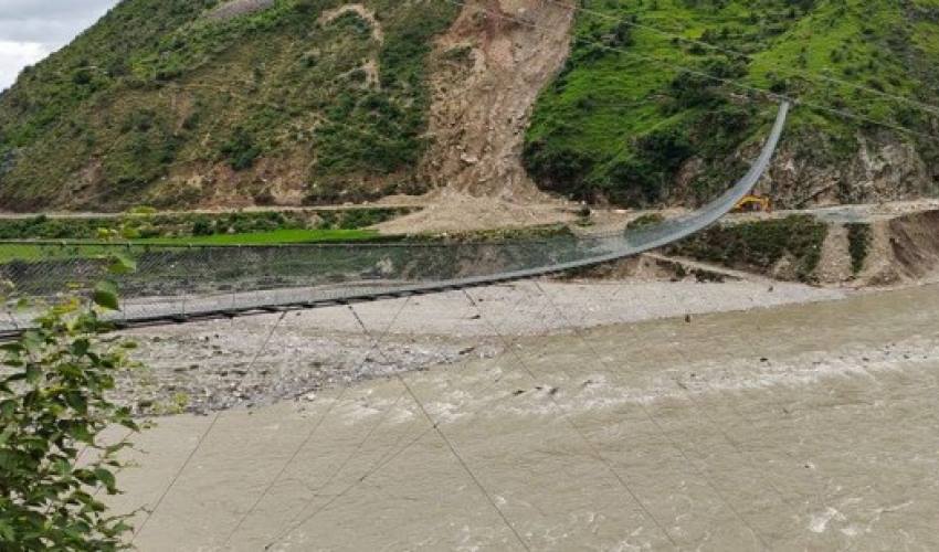 सेती नदीमा हाम फालेका जोशी बेपत्ता