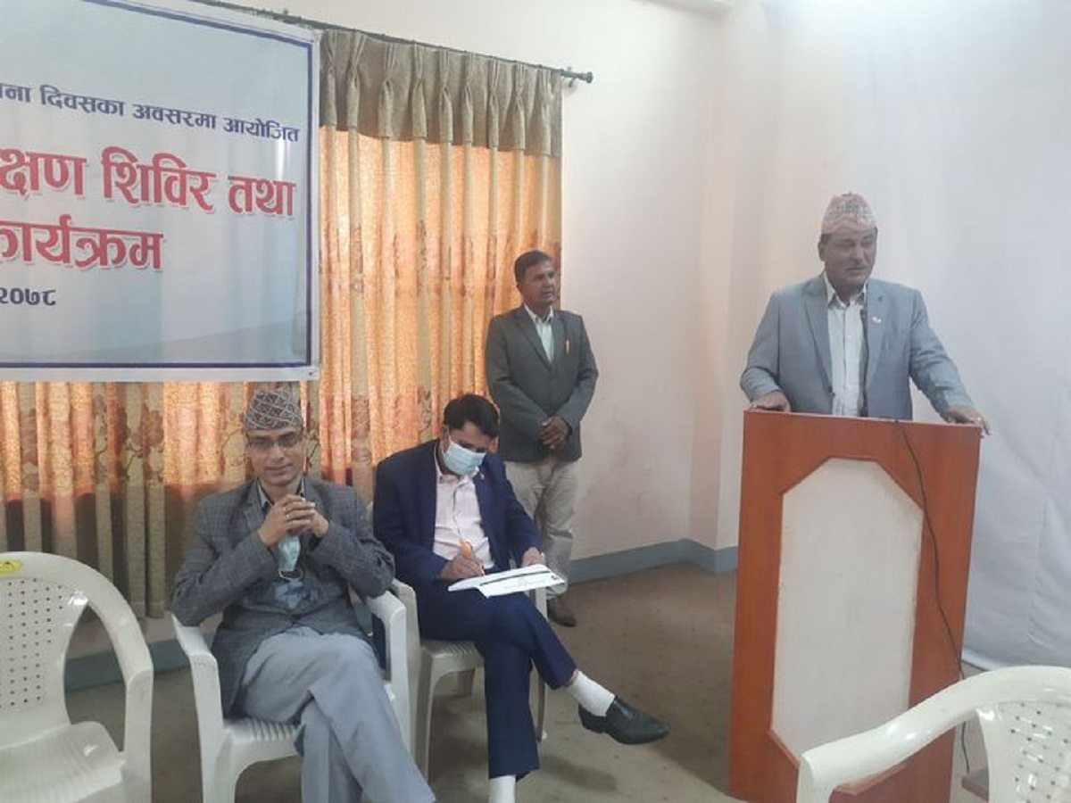 स्वास्थ्य मन्त्रालय पत्रकार महासंघसँग सहकार्य गर्न तयार छ : स्वास्थ्यमन्त्री खतिवडा