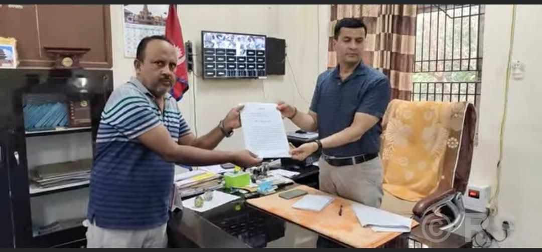 सप्तरी गोलीकाण्ड : चारबुँदे मागसहित ज्ञापनपत्र बुझाइयो