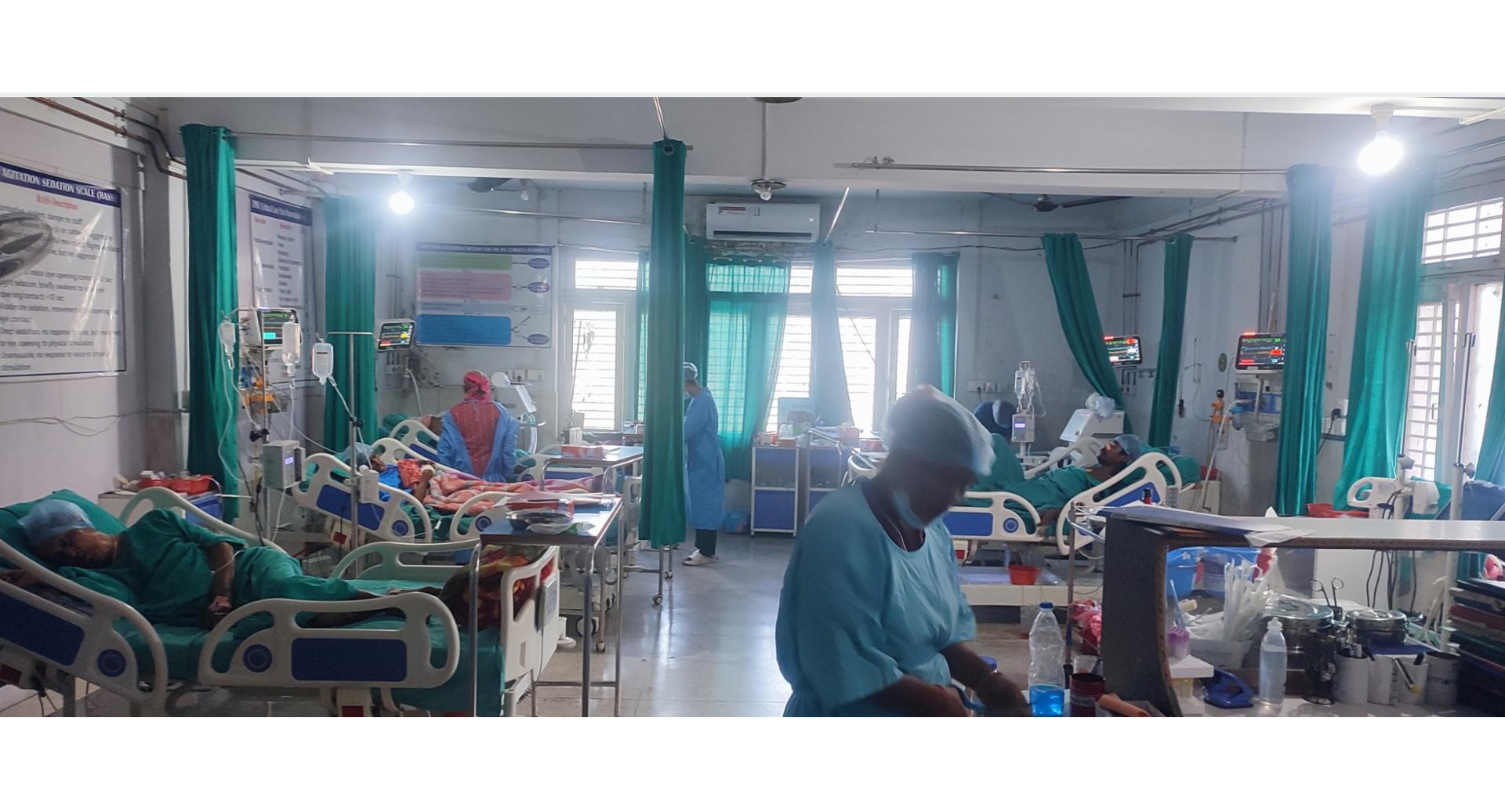 विशेषज्ञ सेवा बढेपछि महाकाली प्रादेशिक अस्पतालमा बिरामीलाई शय्या अभाव