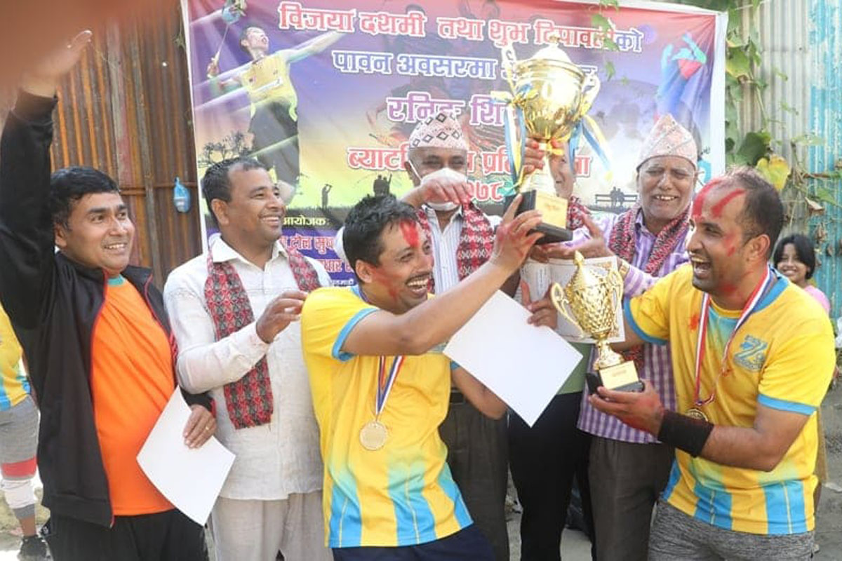 ब्याडमिन्टन प्रतियोगितामा प्रकाश र कुमारको जोडी च्याम्पियन