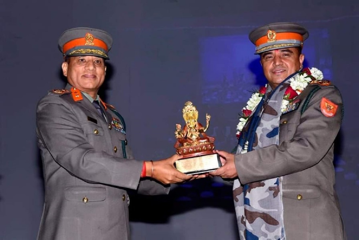 सशस्त्र प्रहरी महानिरीक्षक खनालको बिदाइ