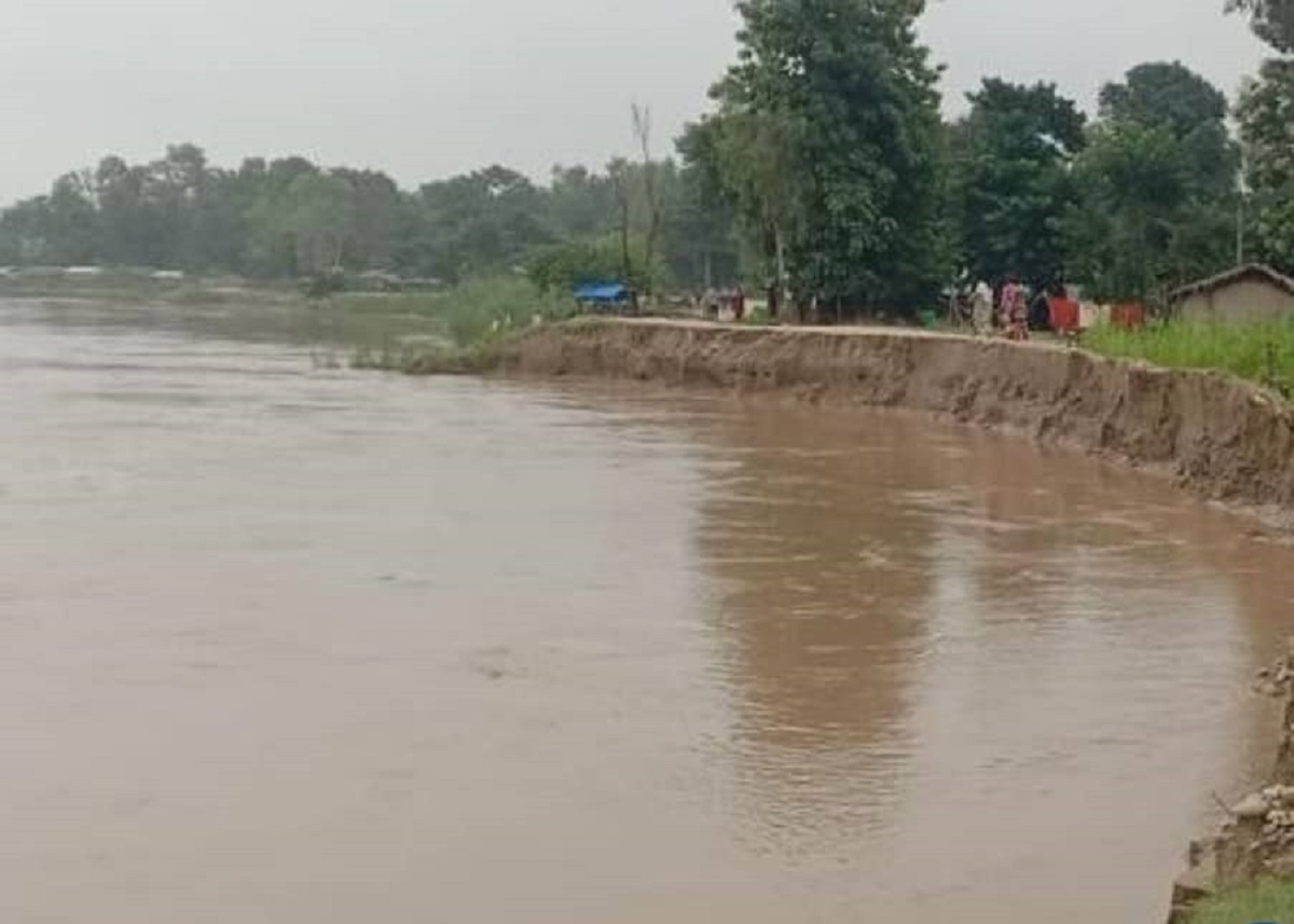 कान्द्रा नदीमा हाम फालेकी एक महिला बेपत्ता