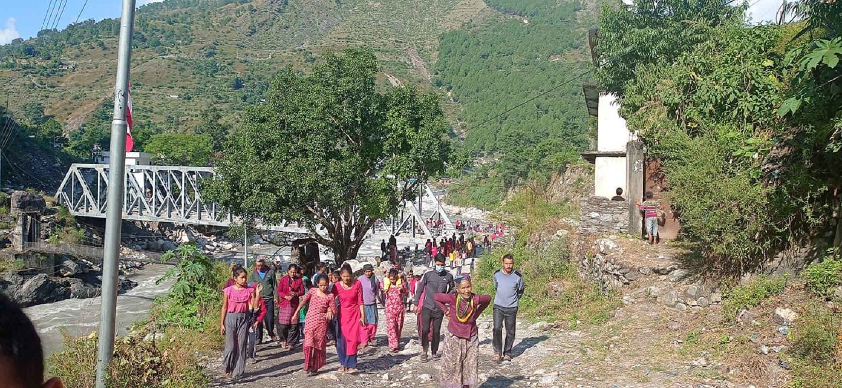 सेतीमा हाम फालेकी किशोरी बेपत्ता