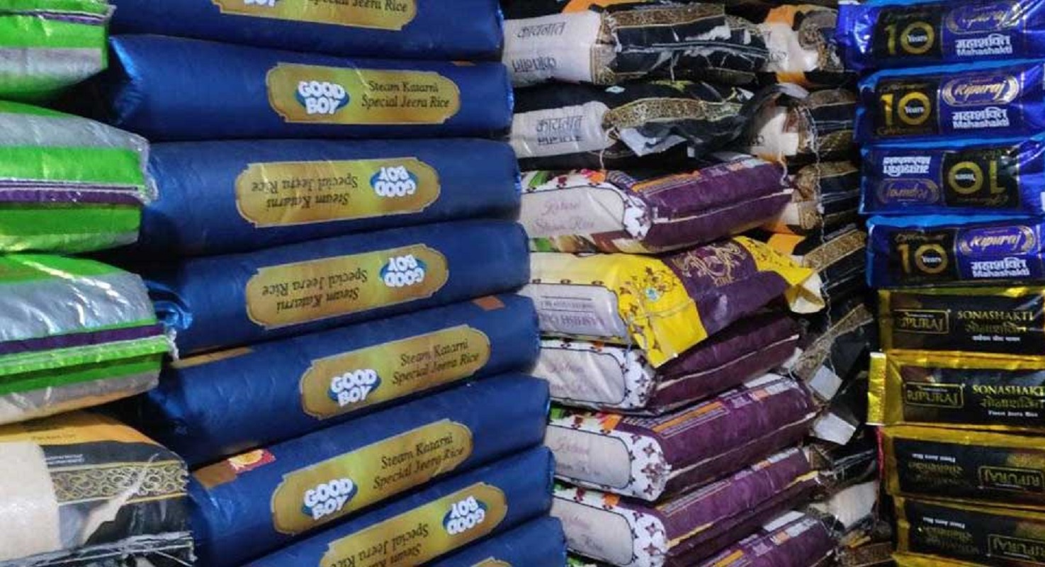 वीरगन्जको एक गोदामबाट २१ लाख बढीको सामग्री बरामद