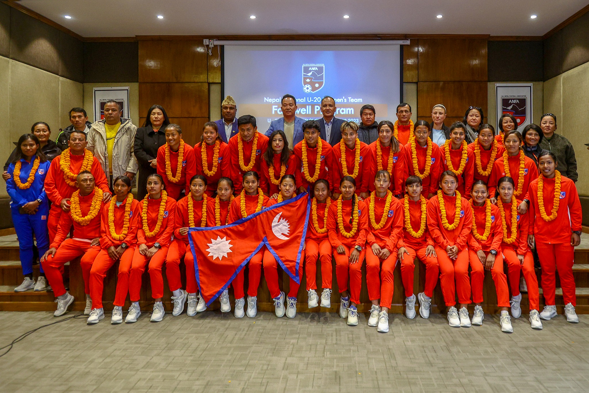साफ खेल्न बंगलादेश जाने यू-२० महिला फुटबल टिमको बिदाइ