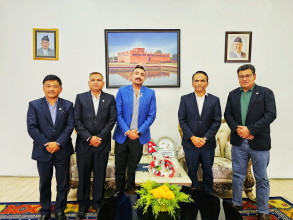 गभर्नर पौडेल र नाडा अध्यक्ष चौधरीबीच भेटवार्ता, दिइयो गभर्नरलाई ५ बुँदे सुझाव