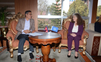 गृहमन्त्री अर्यालसँग संयुक्त राष्ट्रसङ्घ, नेपालका आवासीय संयोजकको भेट