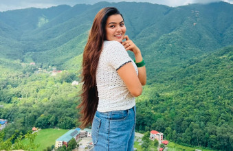 ६ महिनामा ९० गीत रेकर्ड गरिन् गायिका रेखा पोखरेलले
