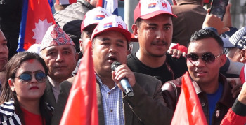 महेश बस्‍नेतद्वारा दुर्गा प्रसाईंको आक्रोश बालेन र हर्कमाथि