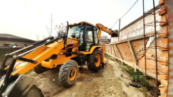 नहर अतिक्रमण हटाउन चार सय घरटहरा हटाइँदै