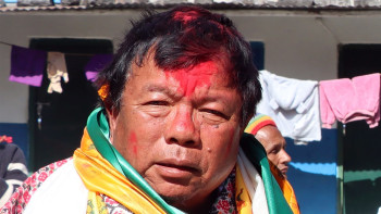 ‘म्यागासेसे’को संसद् यात्रा...