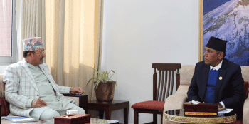 राष्ट्रियसभा अध्यक्ष दाहालसँग प्रमुख निर्वाचन आयुक्त भण्डारीको भेट