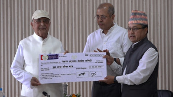 सरकारको कोषमा पैसा जम्मा भएको छ तर पीडित भोकै छन् : केपी ओली