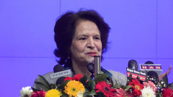 बीमा क्षेत्रमा विनियोजित बजेटभन्दा बढि बीमा दाबी हुँदा समस्या आएको हो : मन्त्री गौतम