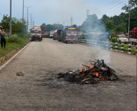बारामा तीन वर्षीया बालिकाको हत्या : न्यायको माग गर्दै स्थानीयद्वारा सडक अवरुद्ध