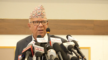 यूएनमा जलवायु न्यायको मुद्दा शसक्त रुपमा उठाउन प्रधानमन्त्रीलाई माधव नेपालको आग्रह [भिडियो]