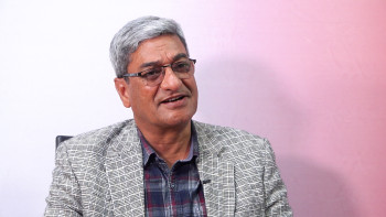 रमेश लेखकको बन्दी प्रत्यक्षीकरण रिटमा कारण देखाऊ आदेश