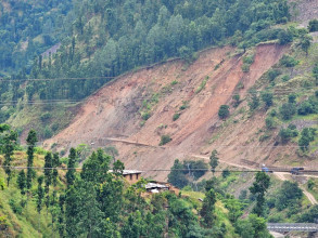 भारी वर्षाले कर्णालीका विभिन्न सडक खण्ड अवरुद्ध