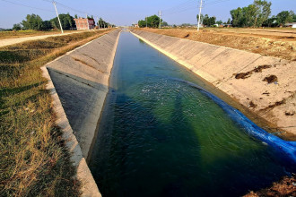 सिक्टा सिँचाइको पूर्वी मूल नहरमा शाखा नहर निर्माण सुरु