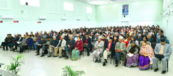 एमाले केन्द्रीय कमिटी बैठकमा समूहगत छलफलको निष्कर्ष पेस गरिँदै