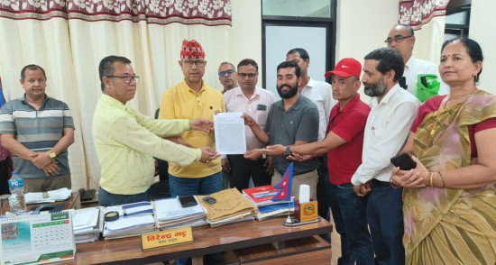 गोदावरीमा प्याब्सनद्वारा शिक्षा विधेयकको विरोध, नगरप्रमुखलाई ज्ञापनपत्र