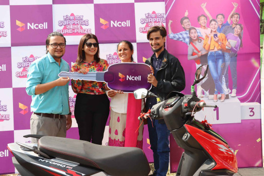 एनसेलको ‘हरेक दिन सरप्राइज सबैलाई स्योर–प्राइज’ योजना अन्तर्गत ३ जनाले पाए बम्पर प्राइजमा स्कुटर