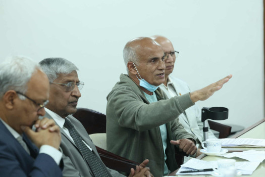 स्वार्थ समूहको चलखेलमा भएका निर्णय उल्टाउन प्रधानमन्त्रीसँग गोविन्द केसीको माग