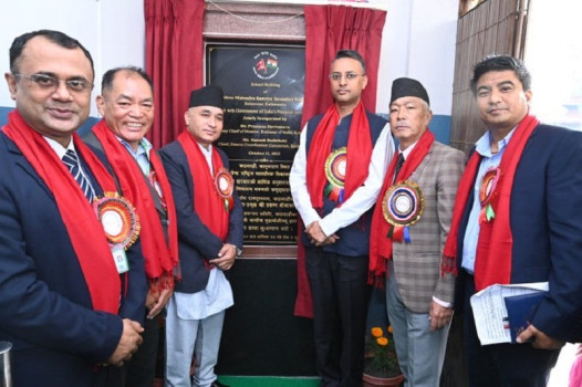 भारतीय सहयोगमा बनेको विद्यालय भवन हस्तान्तरण