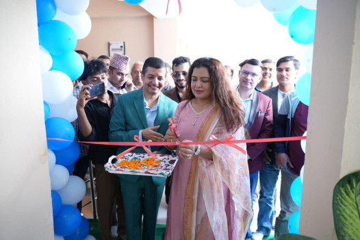नायिका रेखा थापाको उपस्थितिमा मेदान्त स्किन केयर एण्ड वेलनेस सेन्टर उद्घाटन