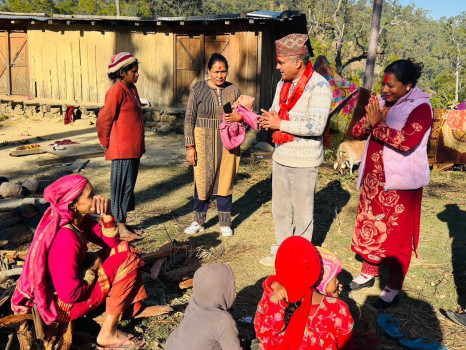 देउवाका बाँकि सपना पूरा गर्ने प्रतिवद्धतासहित गाउँबस्तीमा जनमन सुन्दै नैनसिंह महर