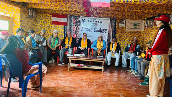 'कांग्रेस संगठन सशक्त, क्रियाशील र एकतावद्ध भएर अघि बढ्ने प्रतिवद्धतासहित अभियान सम्पन्न भयो'