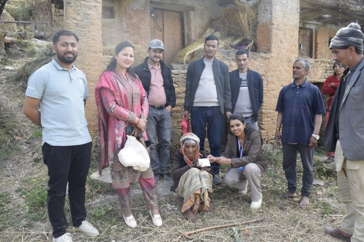 ९६ वर्षको उमेरमा नागरिकता