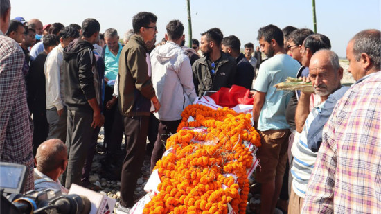 बुबा क्यान्सरले बिते, छोरा इजरायलमा अस्ताए 